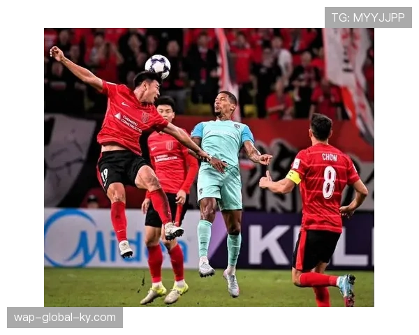 联赛仅剩11轮收官 冠军争夺进入白热化阶段